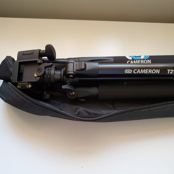 Nikon D7200 Digital Camera - Picture 10 of 10